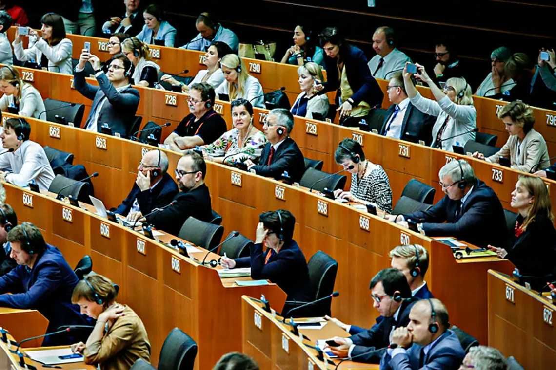 Ευρωπαϊκή Ταξινομία: Εγκρίθηκε η περίληψη των δραστηριοτήτων φυσικού αερίου και πυρηνικών