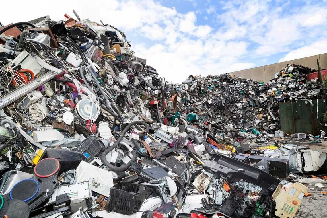 Γιατί είναι σημαντικό να μειώσουμε τα ηλεκτρονικά μας απόβλητα;