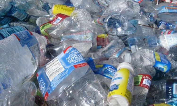 H ανακύκλωση πλαστικών παράγει σημαντικές ποσότητες μικροπλαστικών