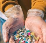 Μικροπλαστικά: Η κληρονομιά που αφήνει πίσω της η ρύπανση των πλαστικών