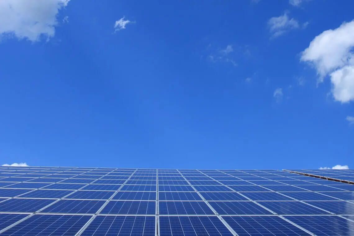 Σε δημοπρασία περισσότερα από 500 MW ηλιακής ενέργειας στην Αργεντινή