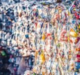 Η βιομηχανία ασφάλτου δεν είναι λύση στο πρόβλημα των πλαστικών αποβλήτων